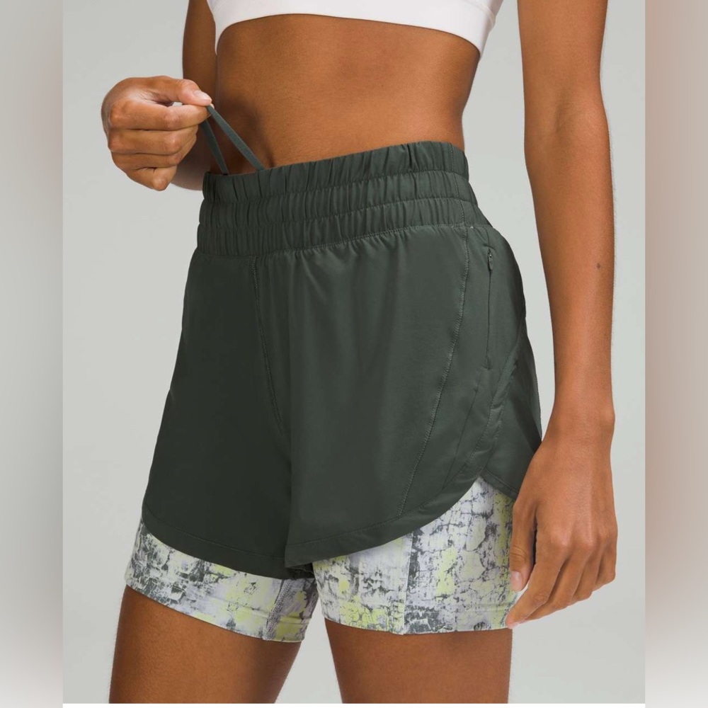 Lululemon Track That 2-in-1 High-Rise Short 6"